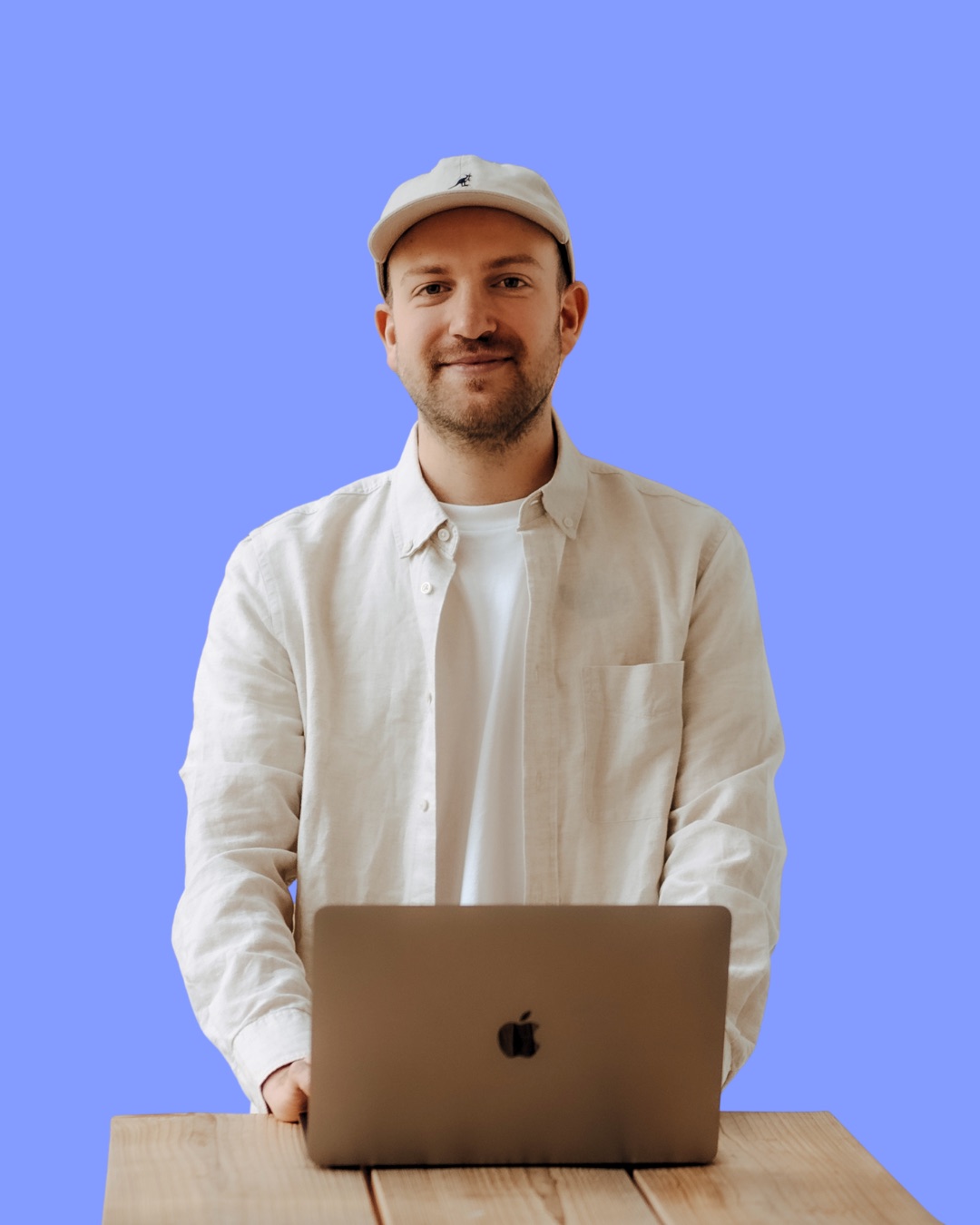 Julian Steigerwald am Laptop